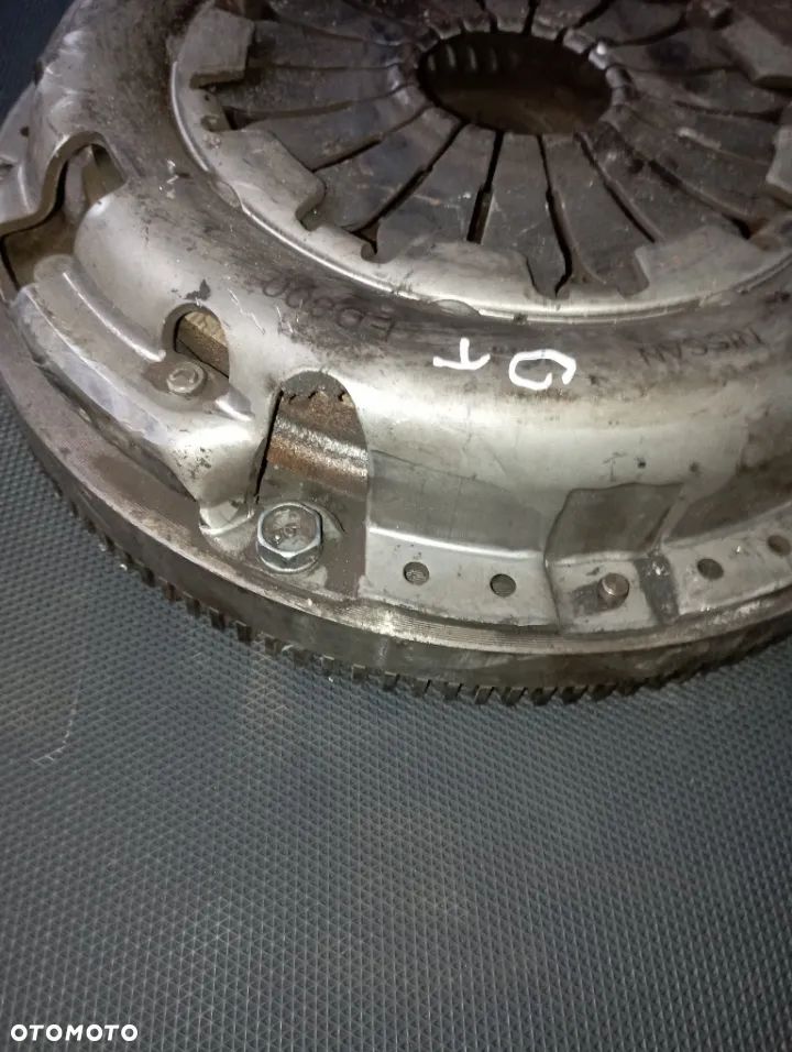 Sprzęgło Nissan Tiida - 2