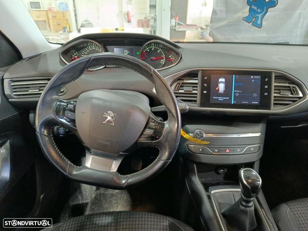 Peugeot 308 1.5 BlueHDi Business Line - 3