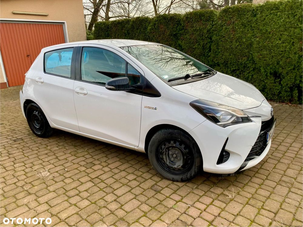Toyota Yaris Hybrid 100 Active - 5