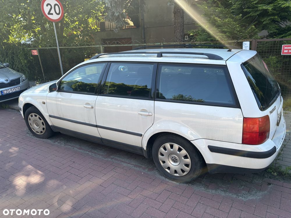 Volkswagen Passat Variant - 5