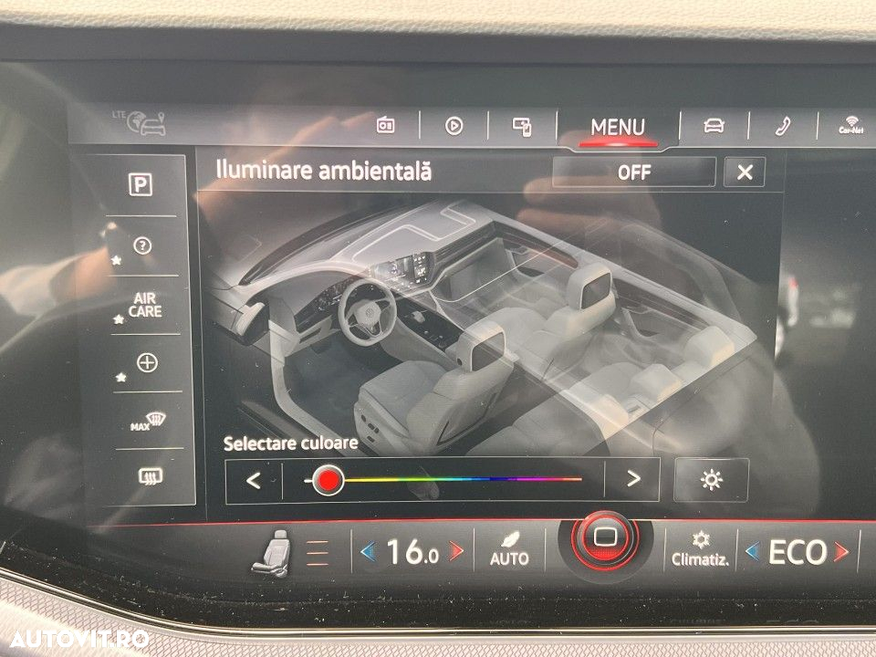 Volkswagen Touareg - 22