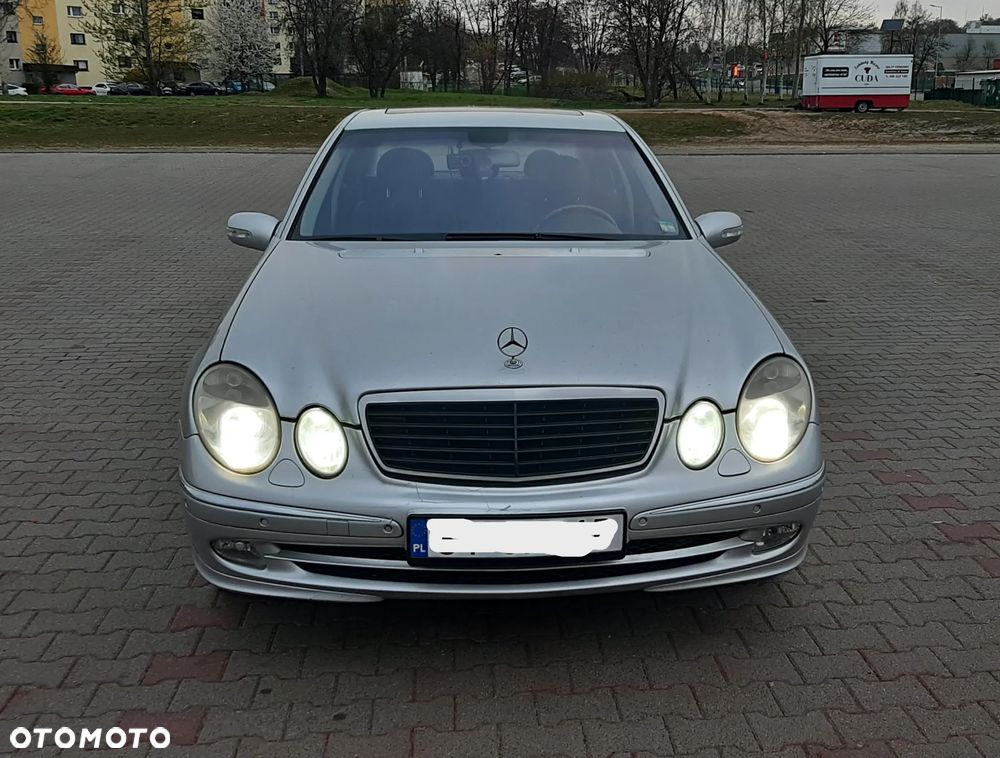 Mercedes-Benz Klasa E - 2