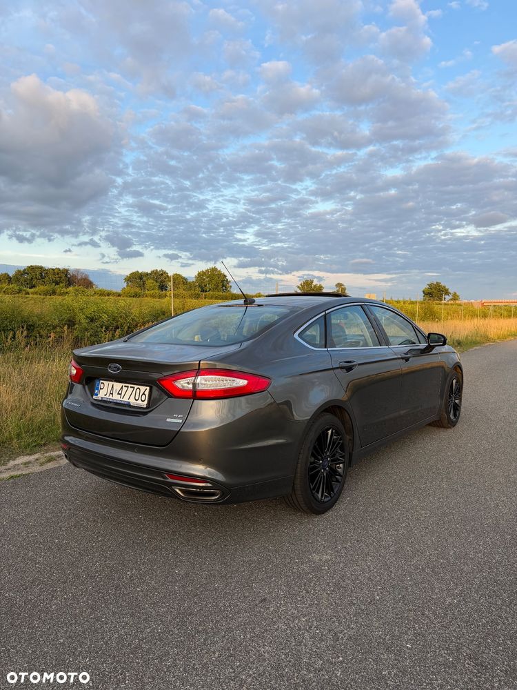 Ford Fusion - 6