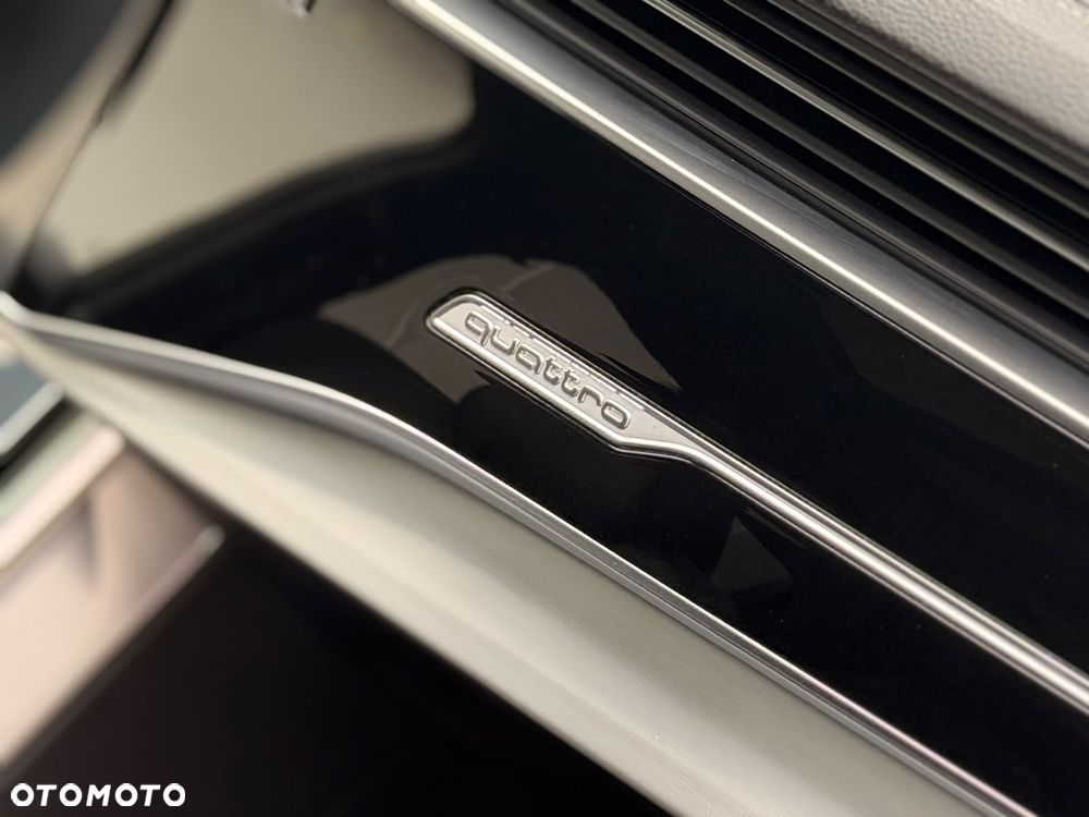 Audi Q7 55 TFSI mHEV Quattro S Line Tiptr - 22