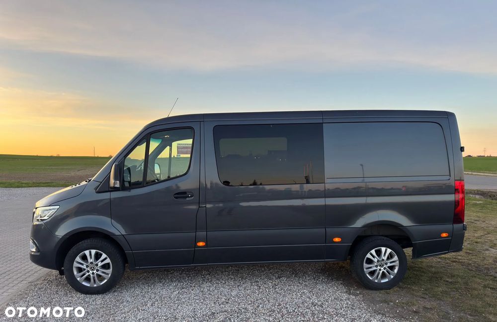 Mercedes-Benz SPRINTER - 4