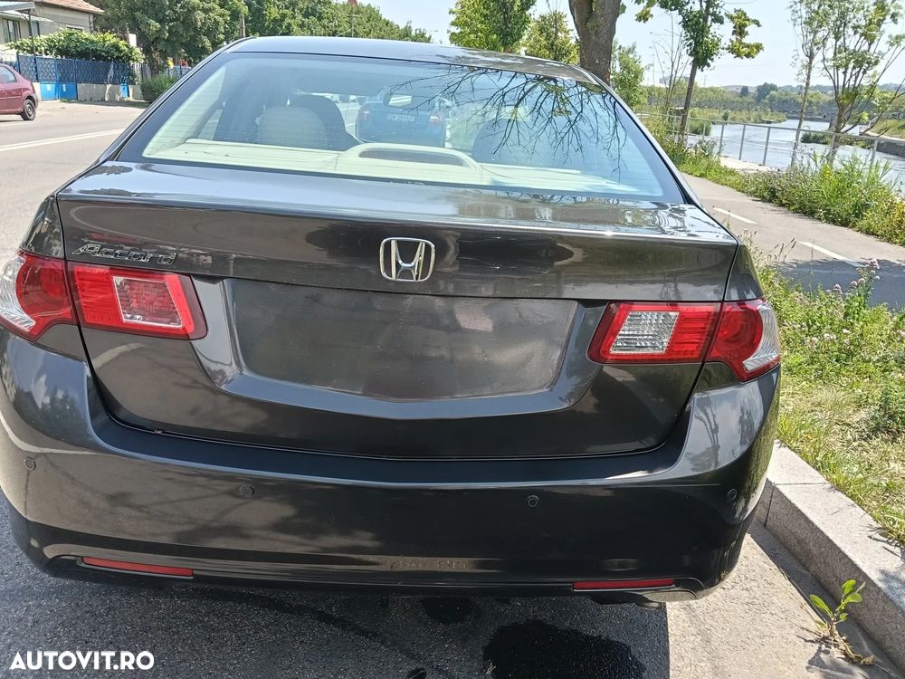 Honda Accord 2.2i-DETC Executive - 3