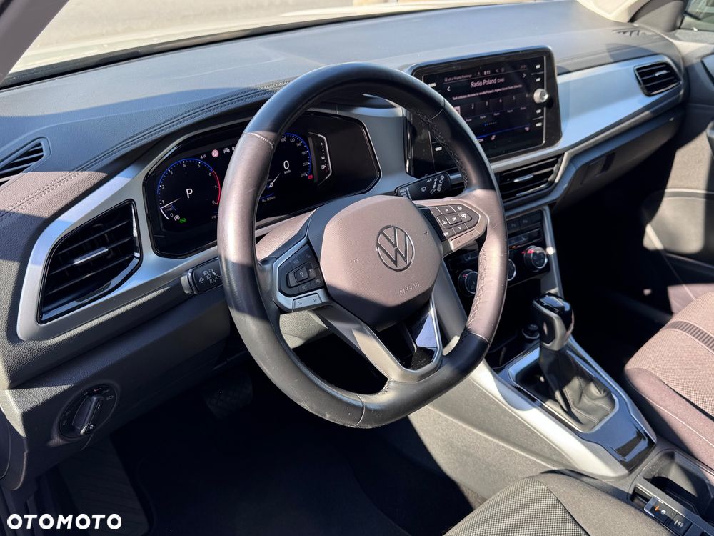 Volkswagen T-Roc 1.5 TSI ACT OPF DSG IQ.DRIVE - 24