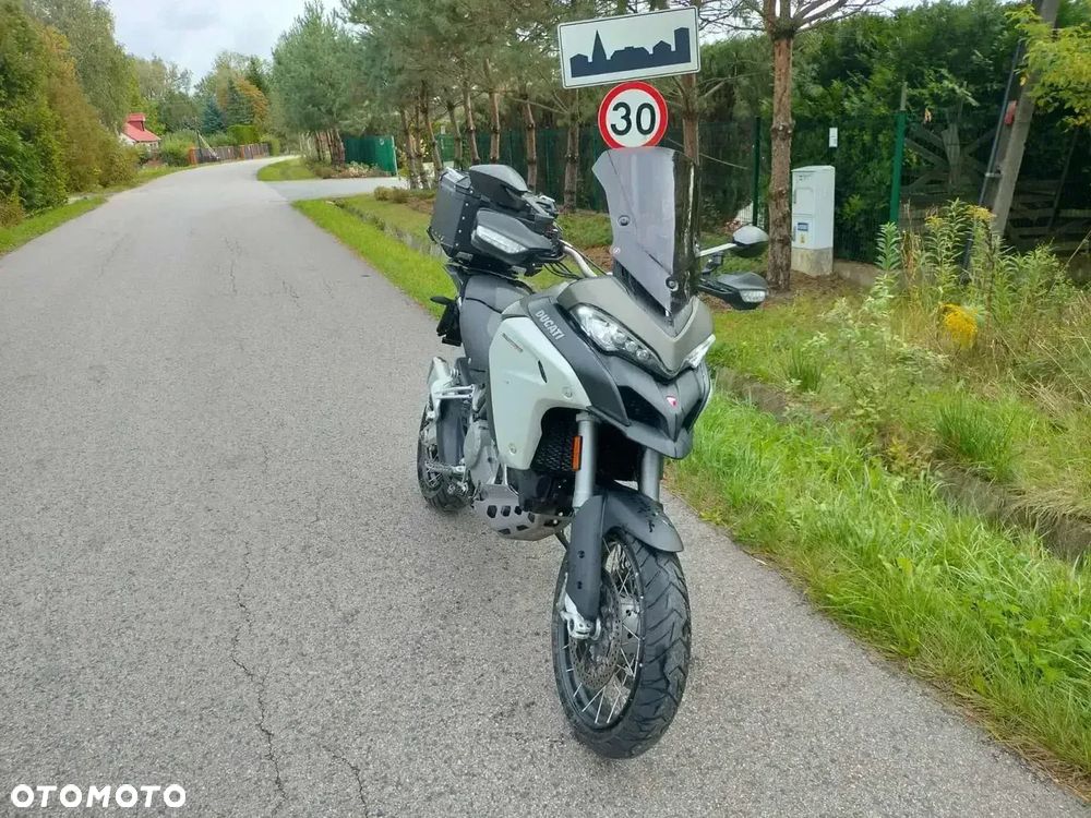 Ducati Multistrada - 1