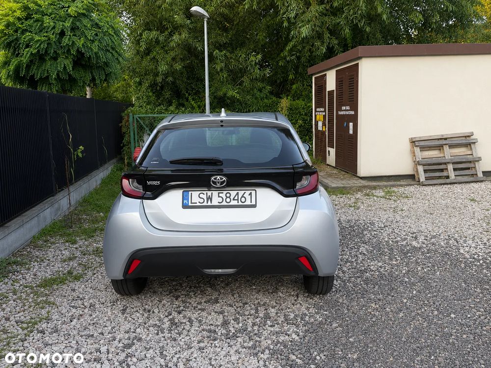 Toyota Yaris 1.5 Active - 4