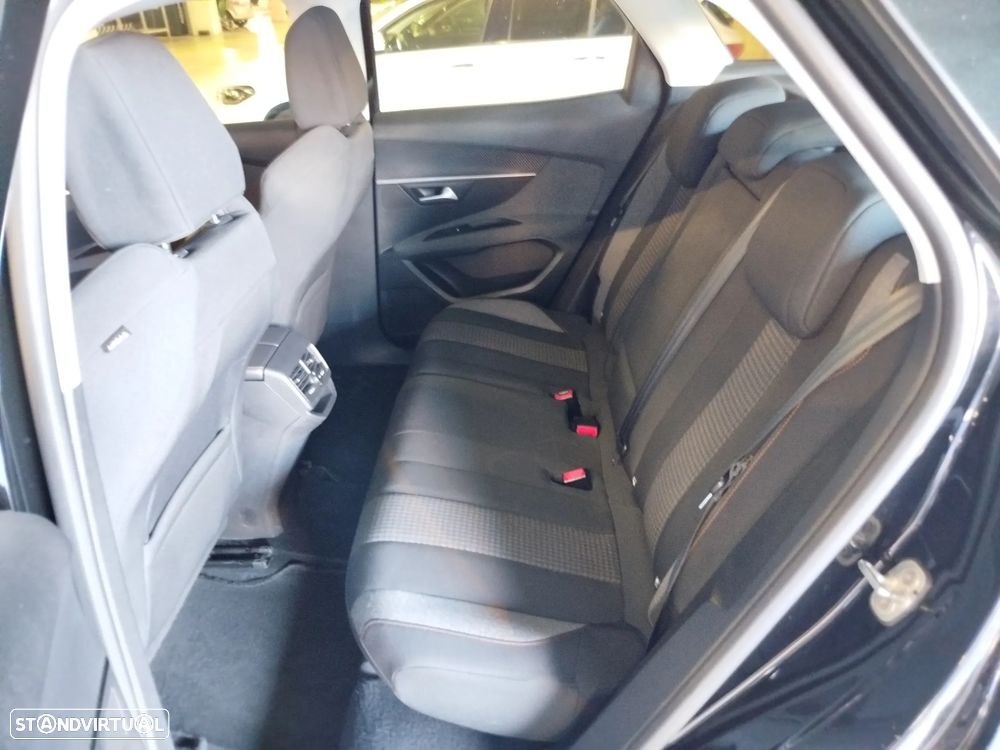 Peugeot 3008 1.5 BlueHDi Active - 10