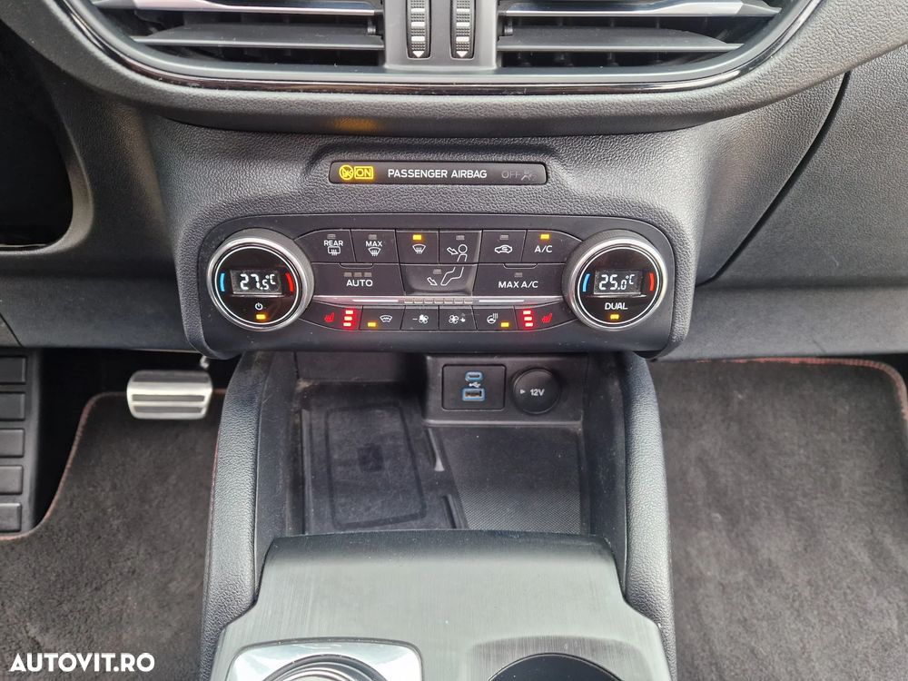 Ford Kuga 2.0 EcoBlue A8 AWD ST Line - 17