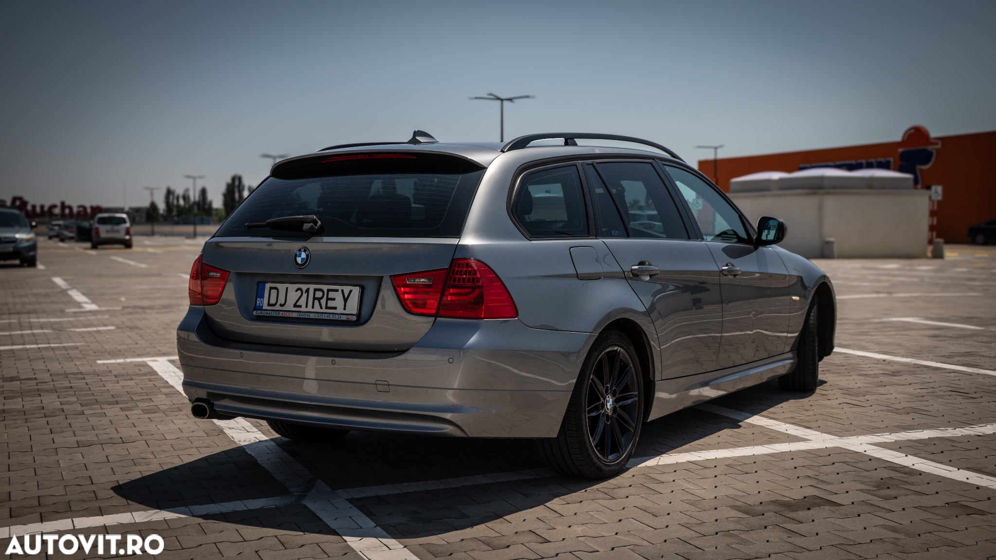 BMW Seria 3 320d DPF Touring - 3
