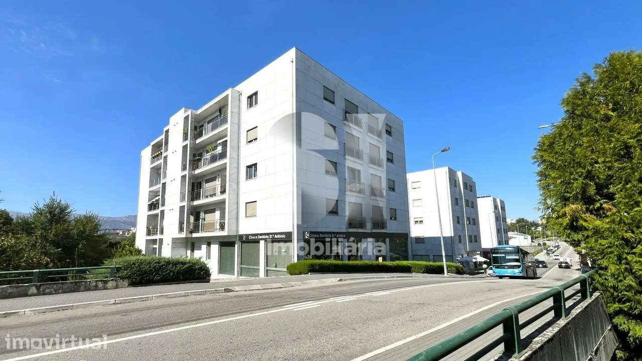 Apartamento T3 junto ao Shopping - Grande imagem: 2/8