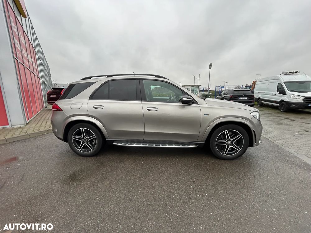 Mercedes-Benz GLE 350 e 4MATIC - 3