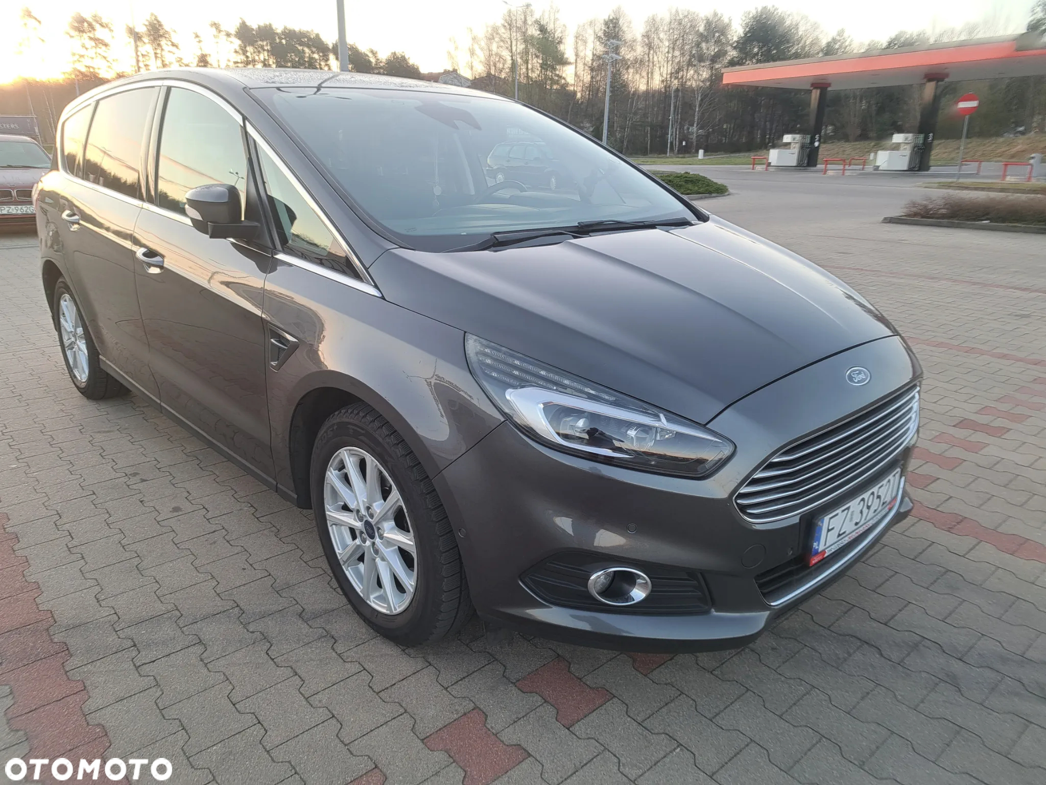 Ford S-Max 2.0 TDCi Titanium PowerShift - 4