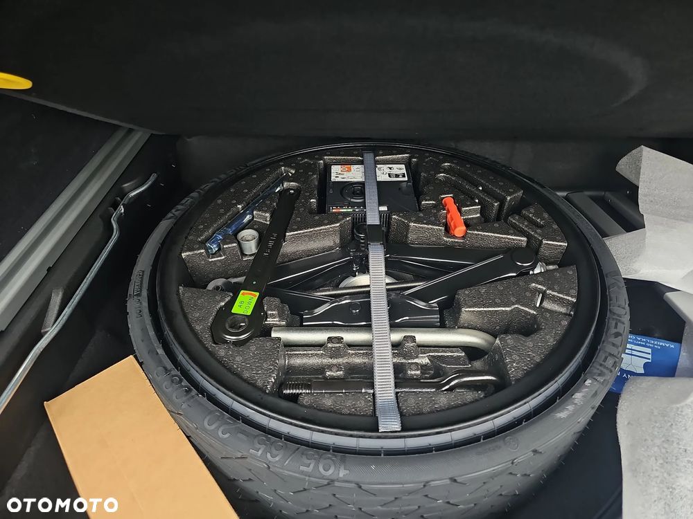 Volkswagen Touareg 3.0 V6 TDI 4Motion R-Line - 20