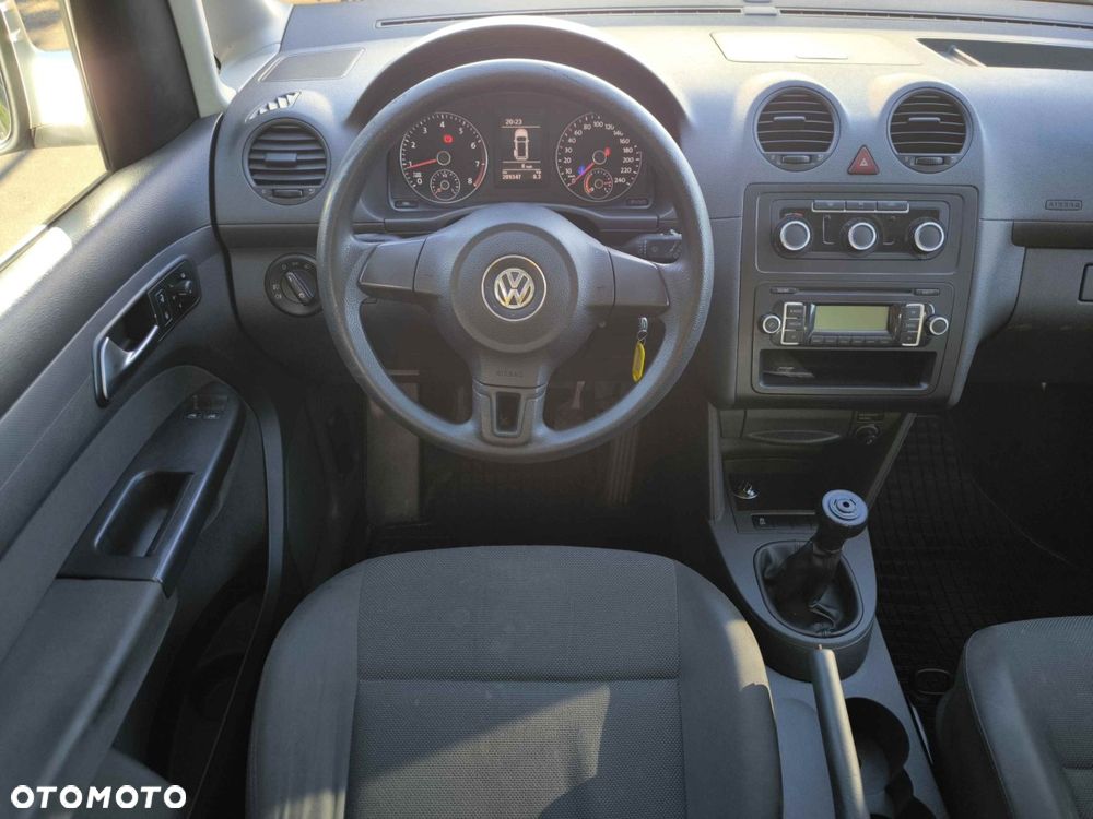 Volkswagen Caddy Life - 11