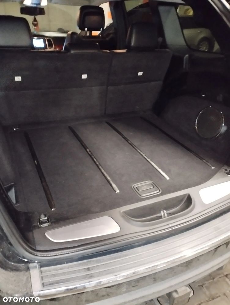 Jeep Grand Cherokee - 13