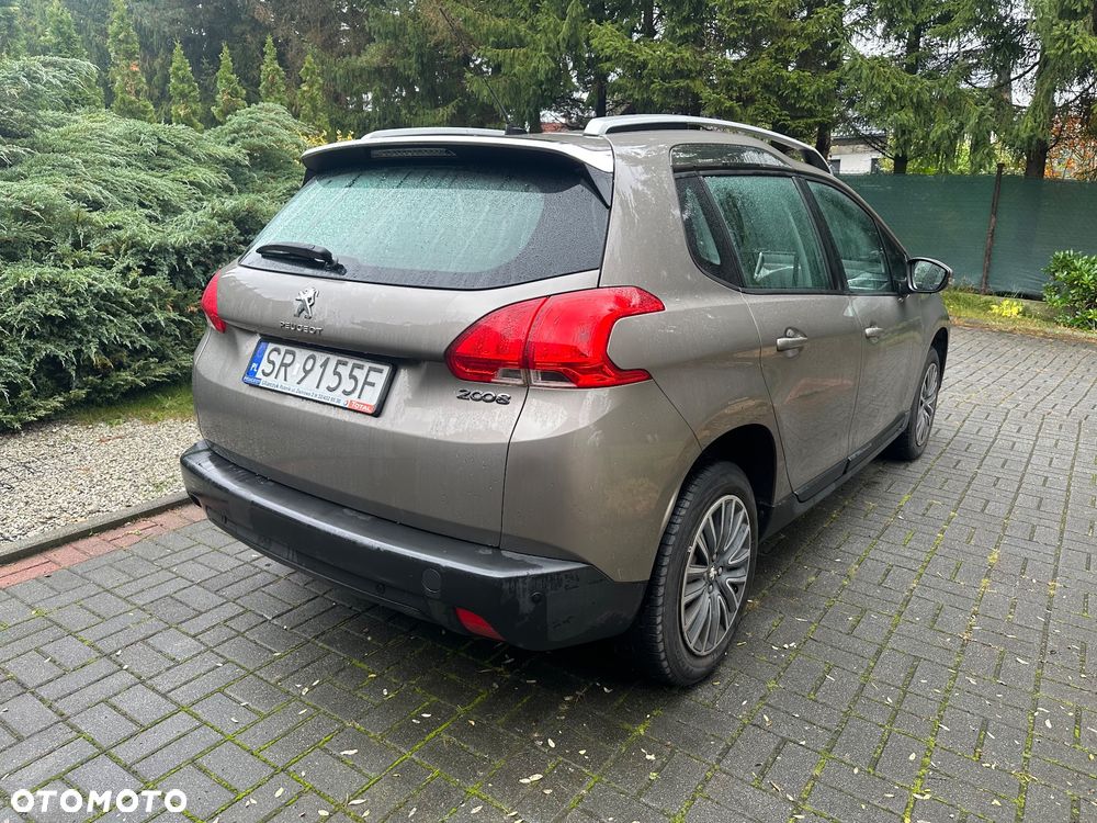 Peugeot 2008 1.2 VTi/Pure Tech Active - 3