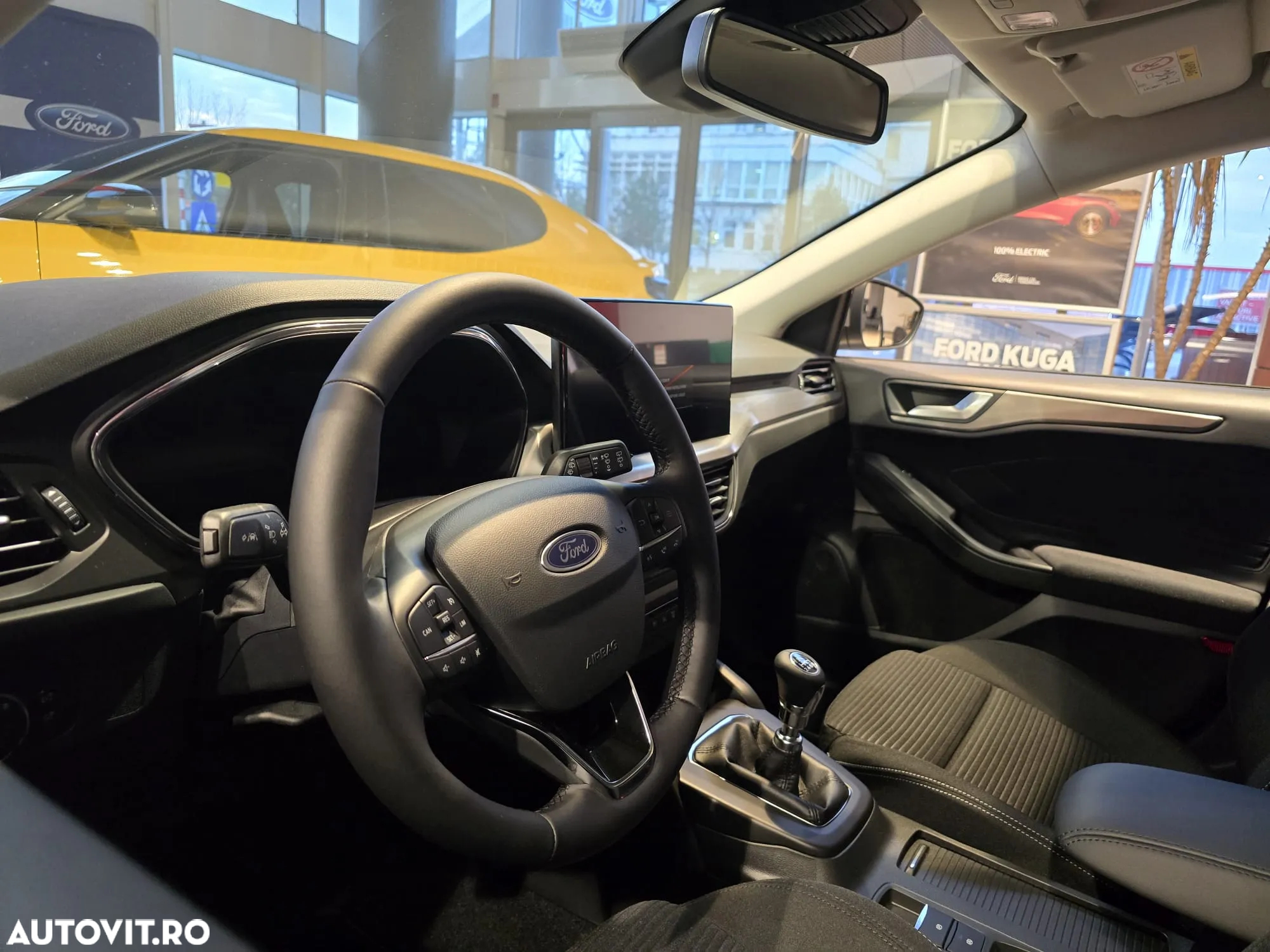 Ford Focus 1.0 EcoBoost 6MT MHEV Titanium - 10