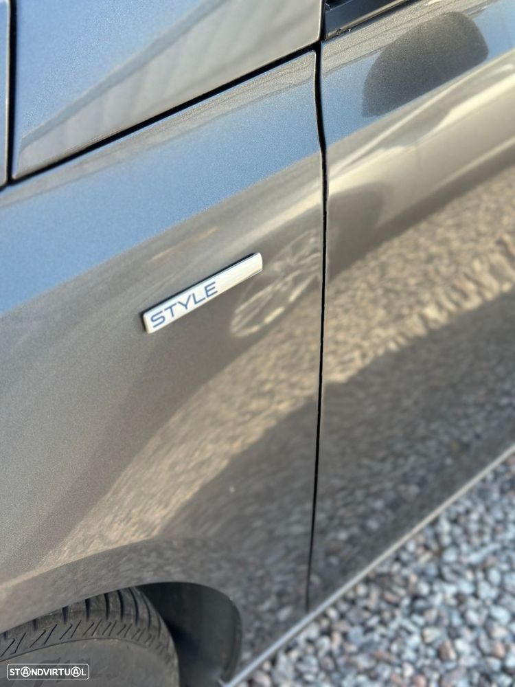 Peugeot 308 - 15
