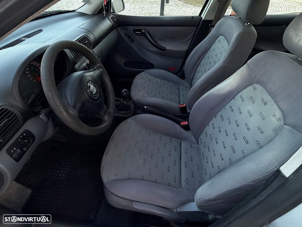 SEAT Leon 1.9 TDI Confort AC+JE - 10