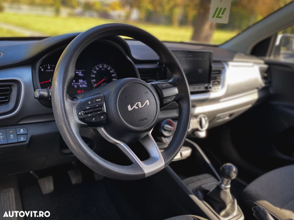 Kia Stonic 1.2 MPI 5MT Urban - 21