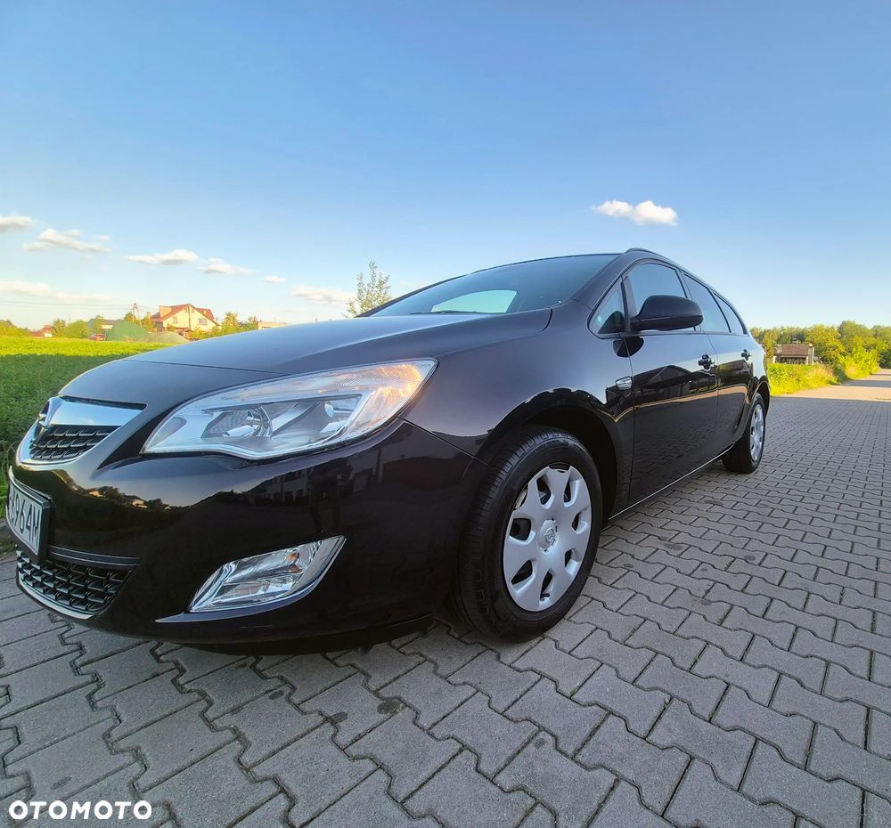 Opel Astra 1.4 ecoFLEX - 12