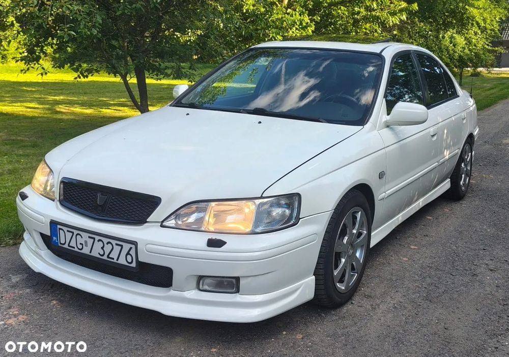 Honda Accord 2.0 LS - 1