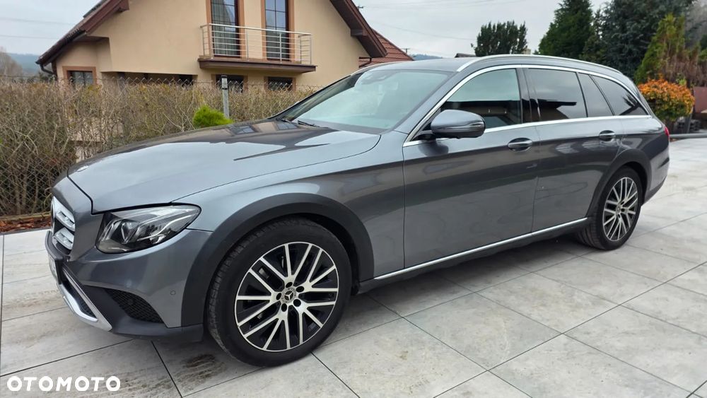 Mercedes-Benz Klasa E - 2