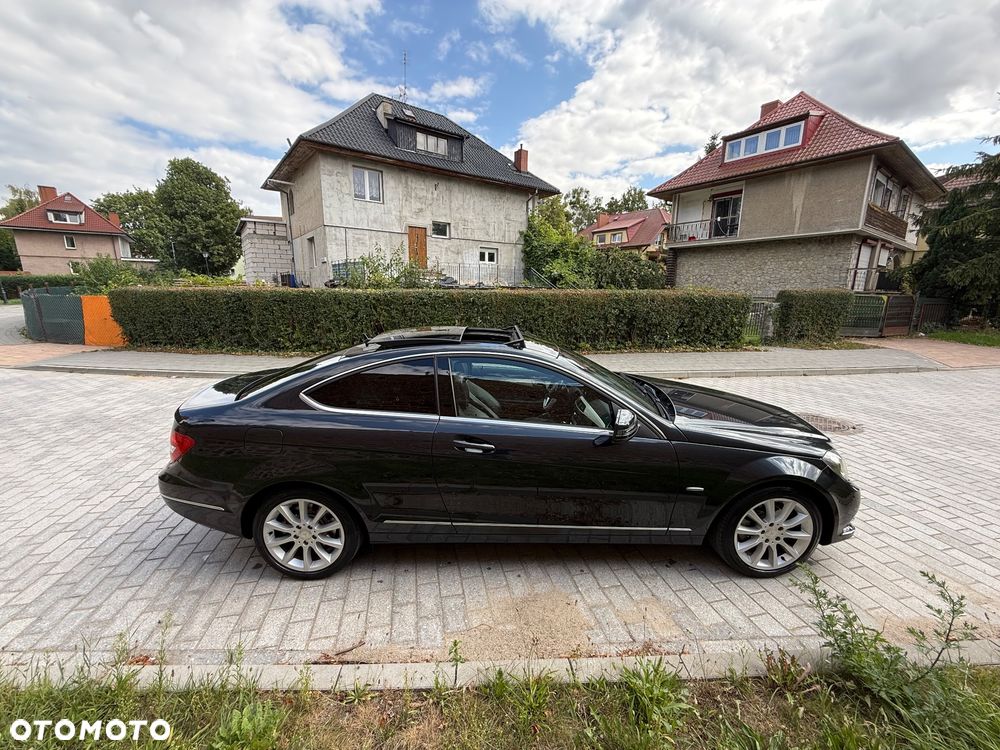 Mercedes-Benz Klasa C 250 (BlueEFFICIENCY) 7G-TRONIC - 4