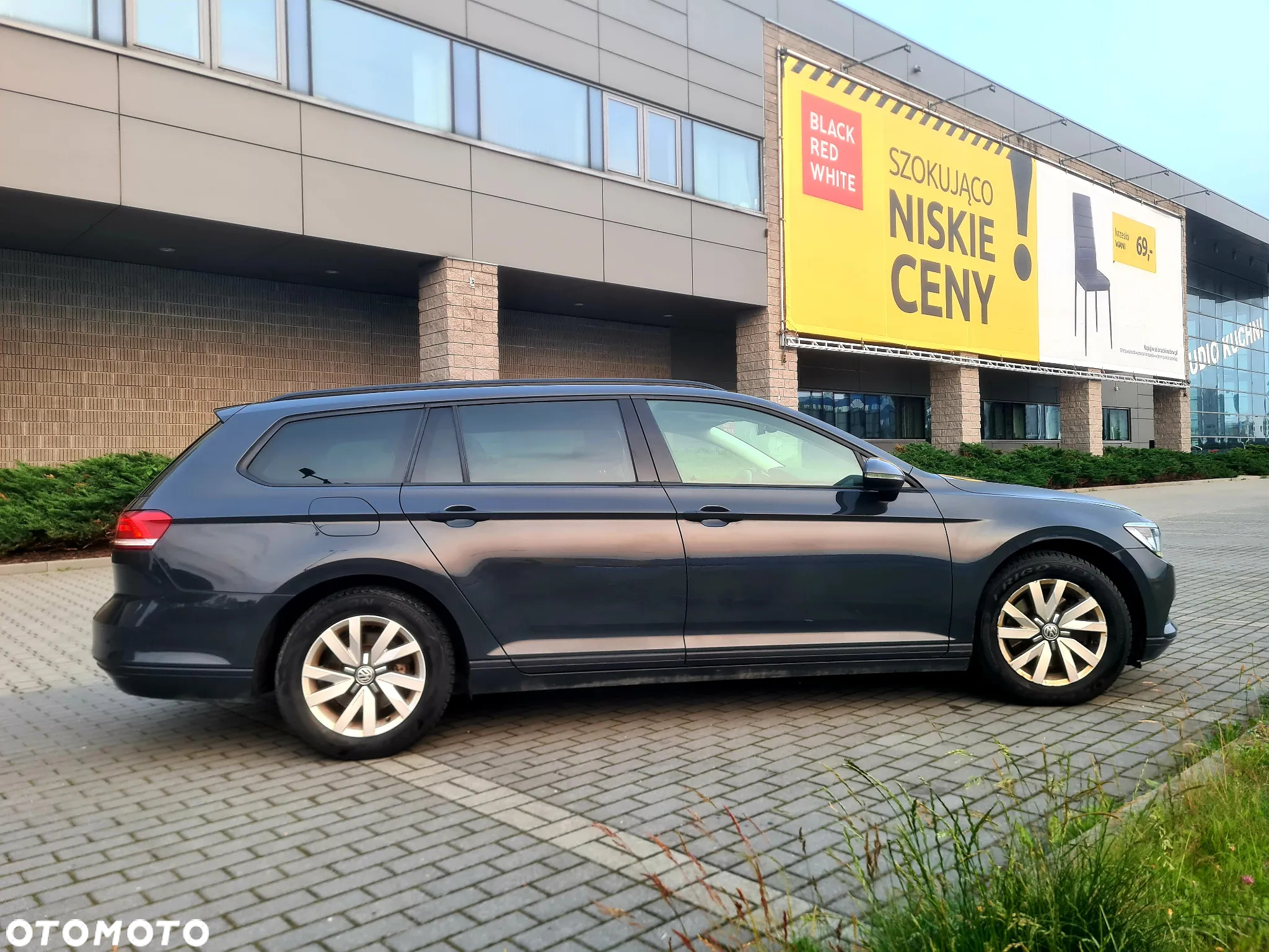 Volkswagen Passat 1.6 TDI BMT Trendline - 2