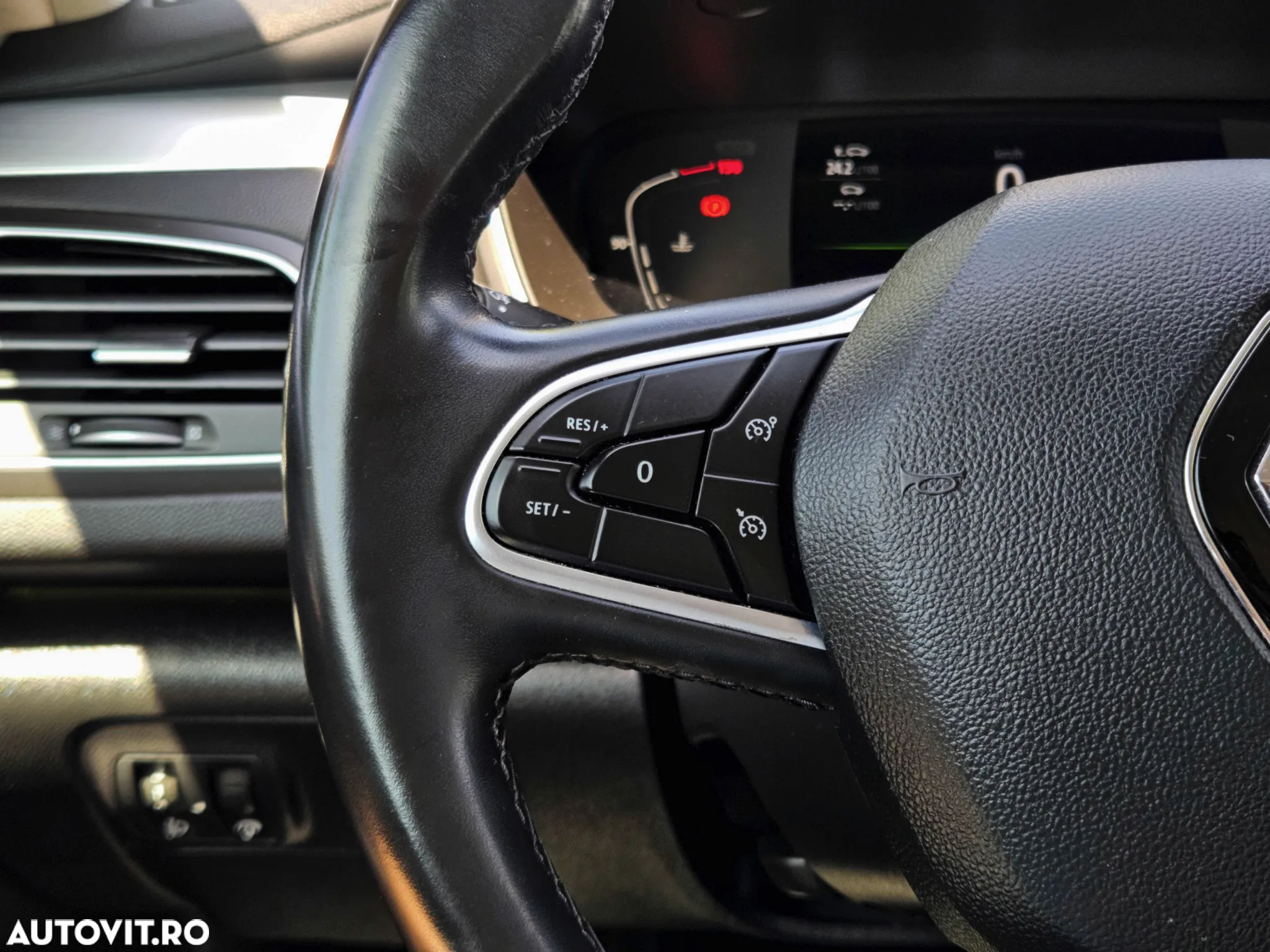 Renault Talisman TCe 160 EDC GPF LIMITED - 18