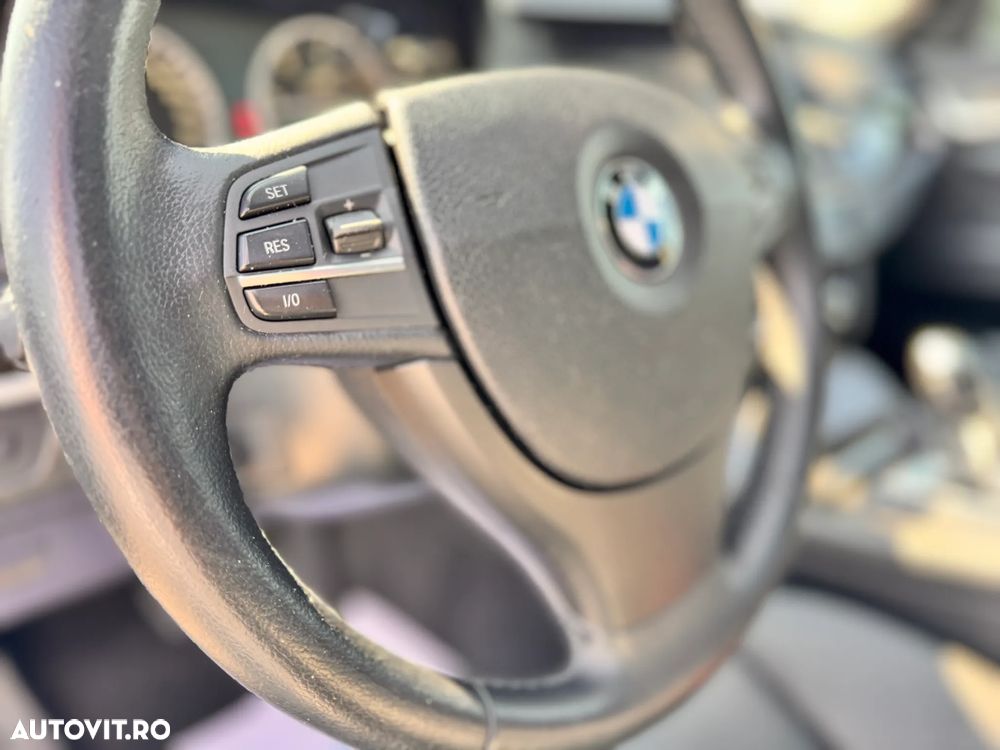 BMW Seria 5 520d Aut. - 17