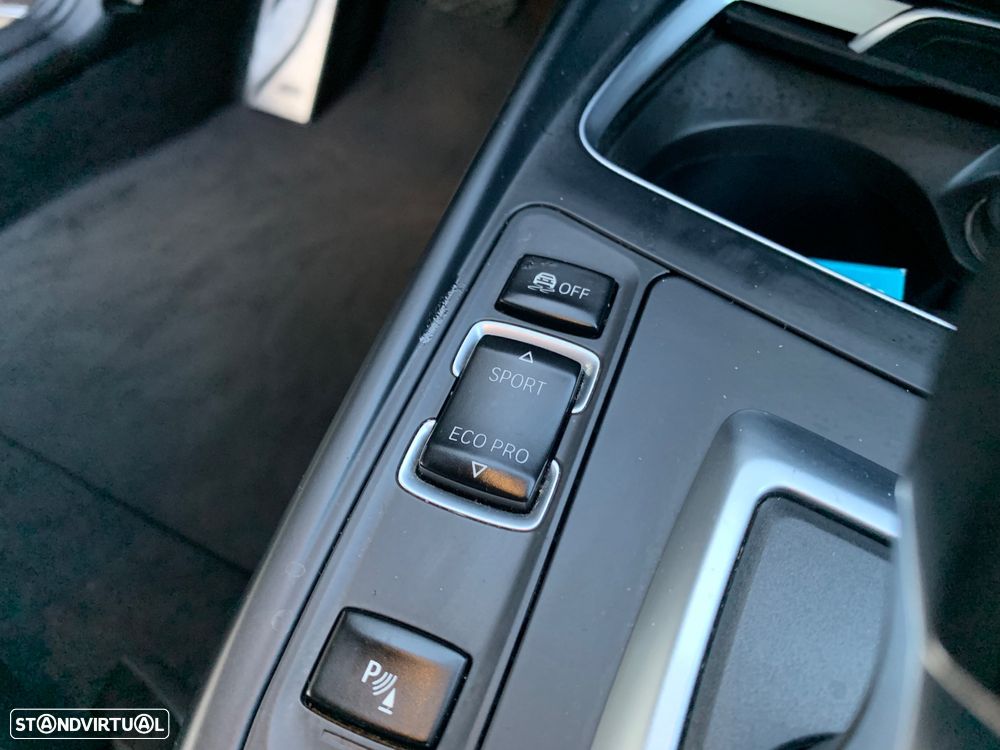 BMW 116 d Pack M Shadow Auto - 16