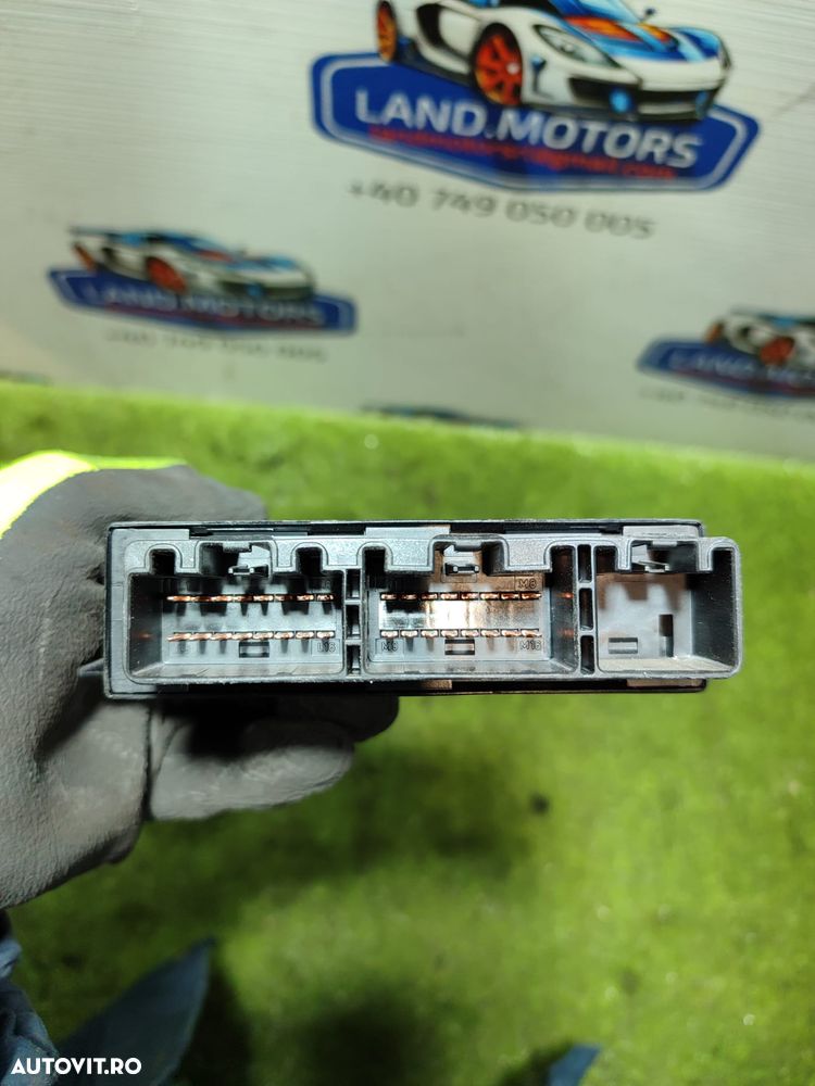 MODUL RECEPTOR KEYLESS JAGUAR F-PACE X761 2016-2020 + MODUL STERGATOR LAND ROVER DISCOVERY 3 2005-2009 + MODUL CONFORT JAGUAR XF X250 2009-2015 COD OEM 5E0760C07 FK72-15K602-BA / BJ32-17509-AD / 9W83-1560-AB - 4