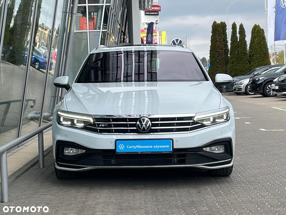 Volkswagen Passat Variant 2.0 TSI Elegance DSG - 12