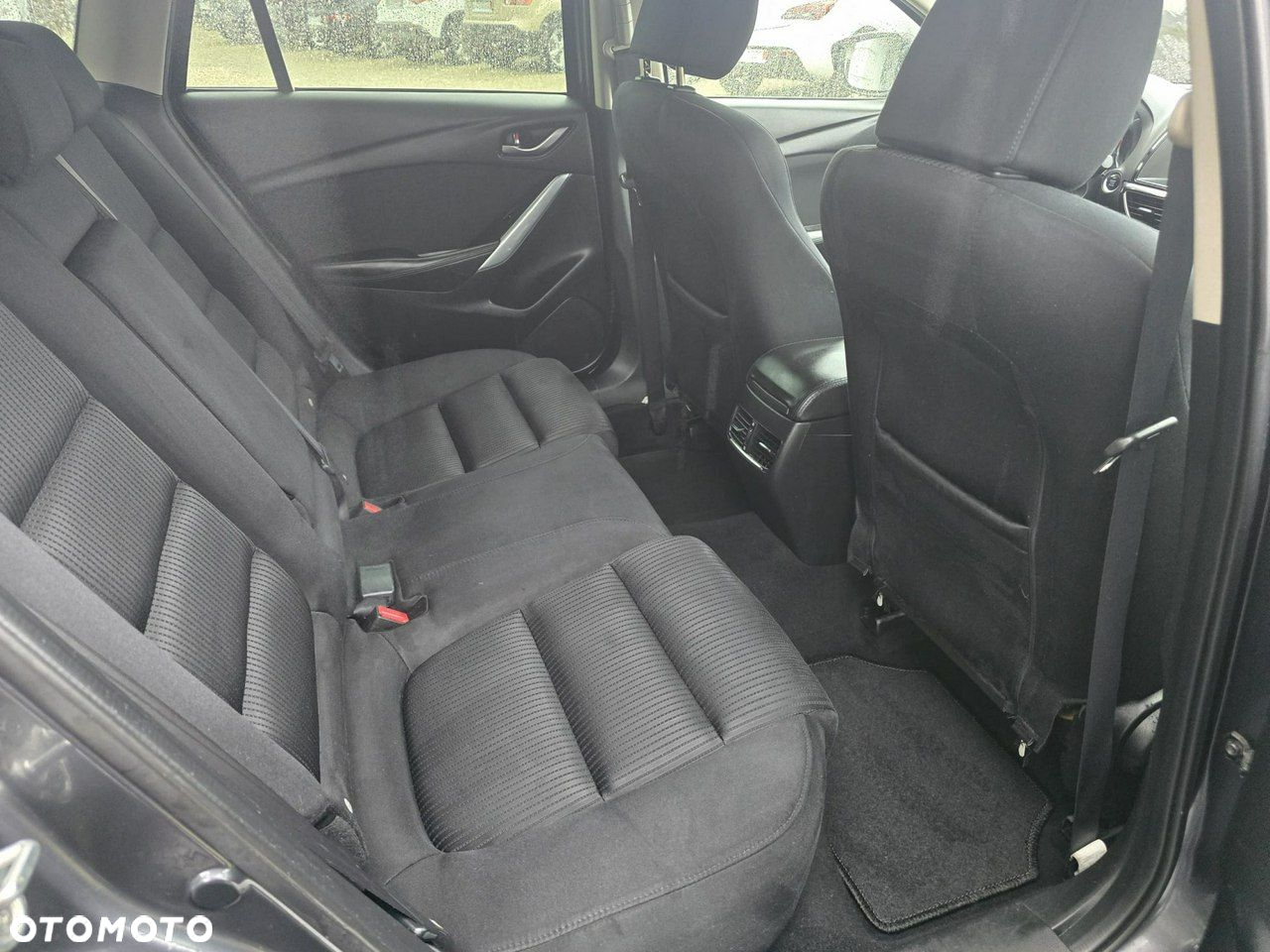 Mazda 6 - 12