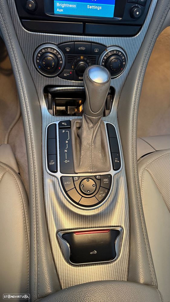 Mercedes-Benz SL 350 Auto - 21