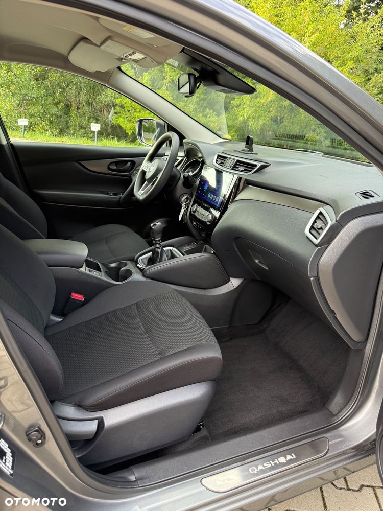 Nissan Qashqai 1.3 DIG-T Acenta EU6d - 23