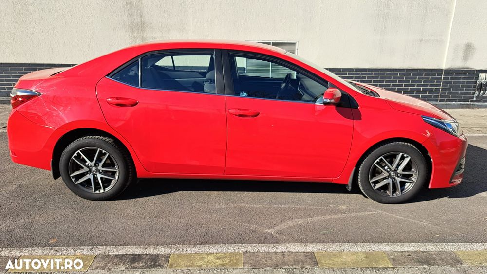 Toyota Corolla 1.4 D-4D Luna - 4