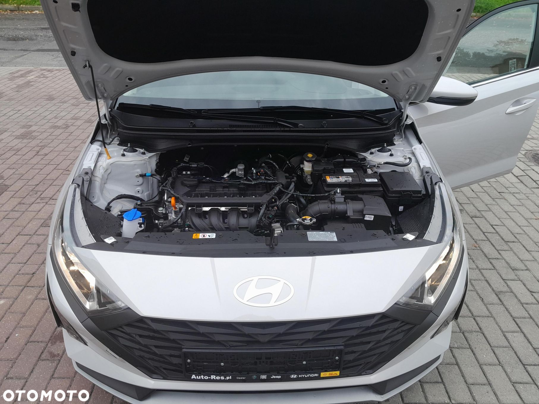 Hyundai i20 1.2 Modern - 13
