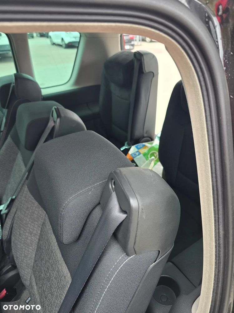 Renault Espace 2.0 dCi FAP Expression - 13