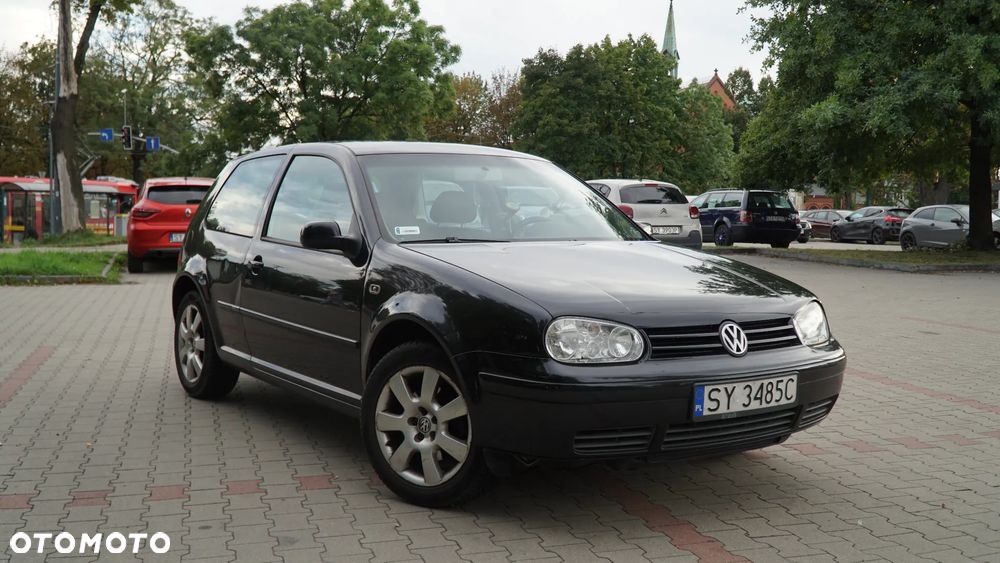 Volkswagen Golf 1.9 TDI Basis - 1