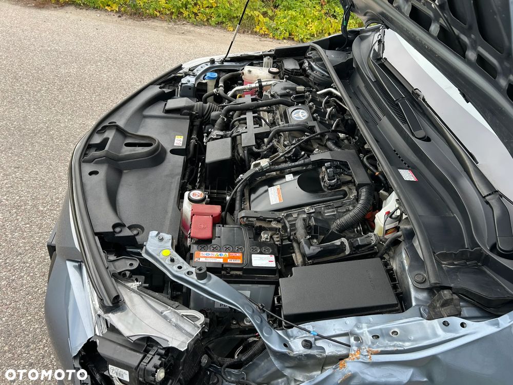 Toyota Corolla 1.8 Hybrid GR Sport - 24
