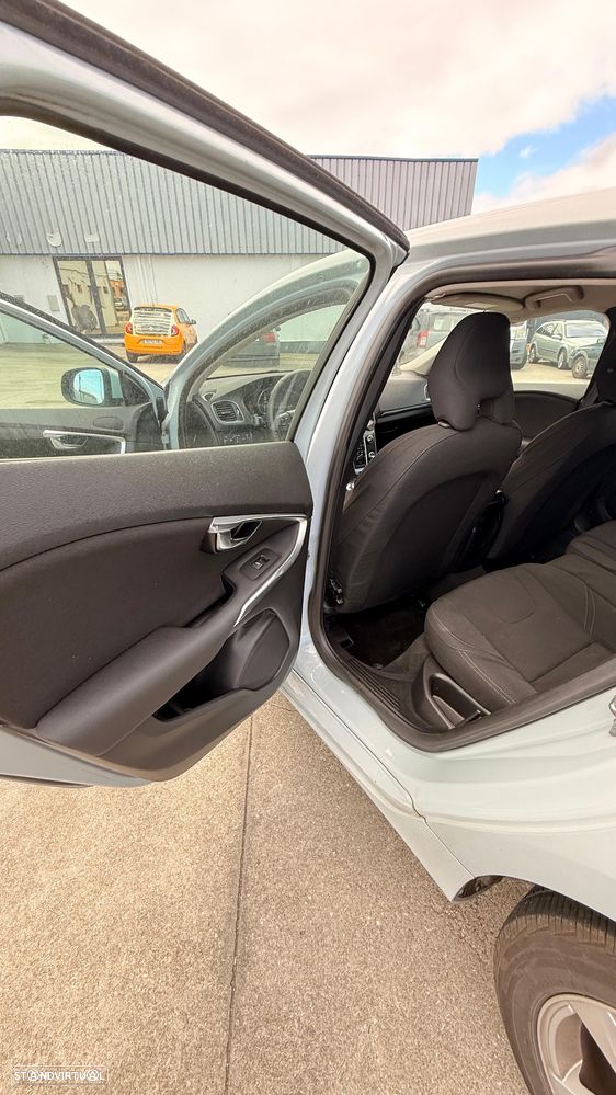 Volvo V40 1.6 D2 Eco Momentum - 12
