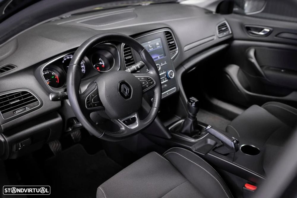 Renault Mégane Sport Tourer - 13