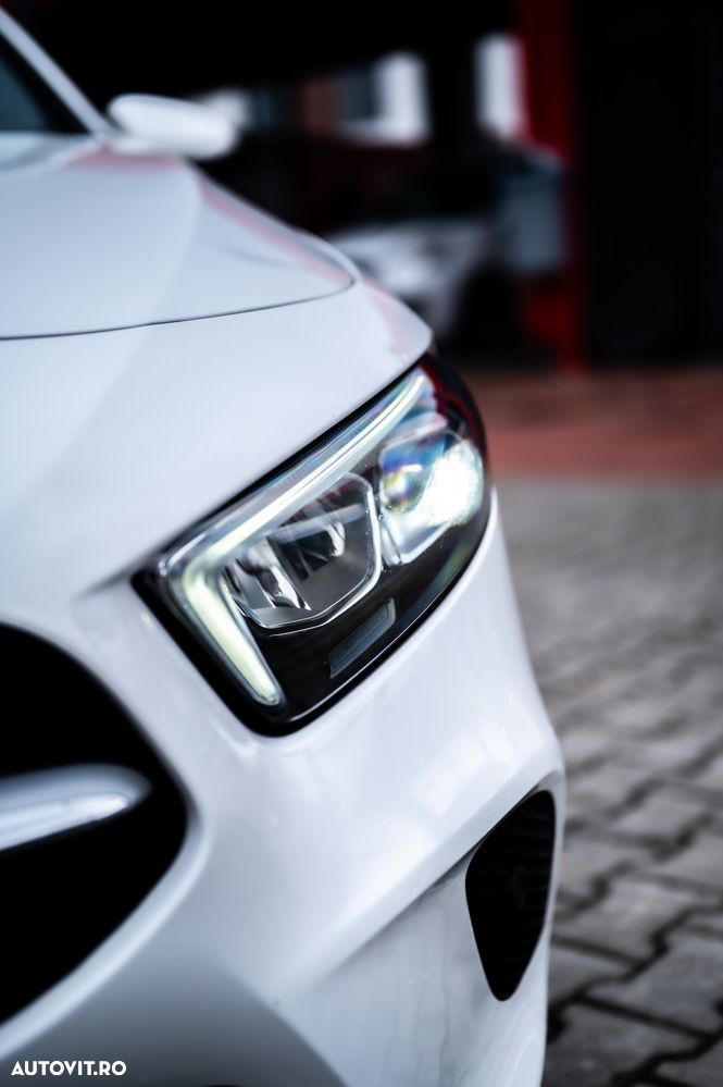 Mercedes-Benz A - 5