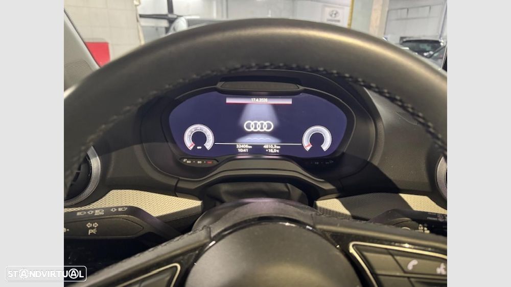 Audi Q2 30 TFSI Advanced — fotografia 9