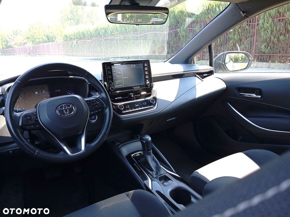 Toyota Corolla 1.8 Hybrid Comfort - 11